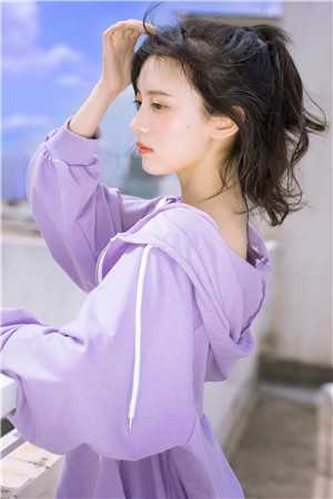 和老公打电话接顶的她说不出话